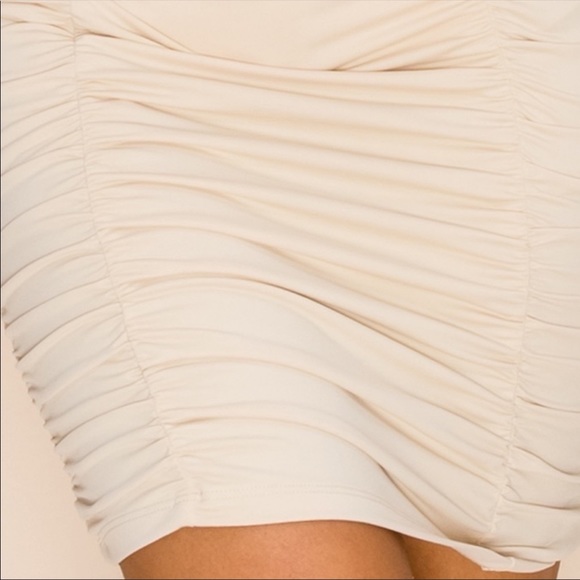 🥰 New Fabulous Chic Evening Dress 🥰 - Picture 3 of 4